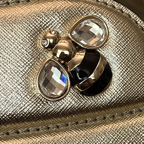 KATE SPADE DOWN THE RABBIT HOLE BEEHIVE GOLD CROSSBODY PURSE NWOT - Picture 12 of 15